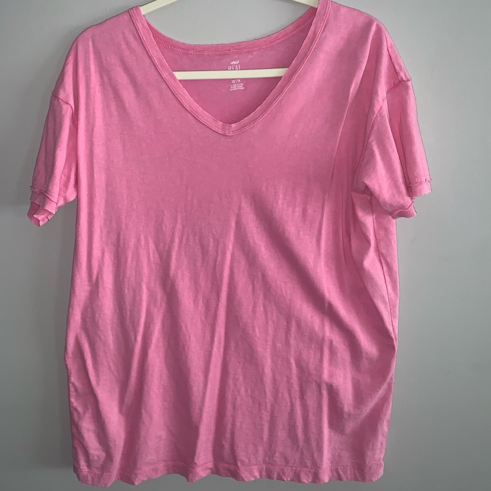 Pink tee